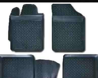 фото Резиновые автомобильные коврики