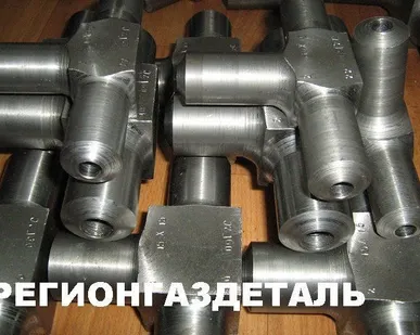 фото Тройник стальной 2-10х10-40 ст.09Г2С