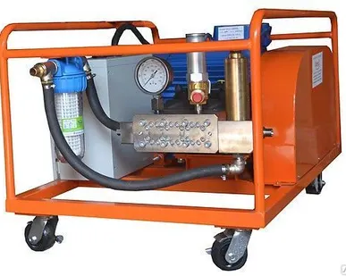 фото Гидродинамическая прочистная машина ПРЕУС Е6330