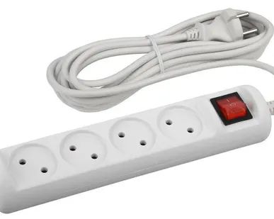 фото Удлинитель 4х3м без заземл. с выкл. 10А ПВС 2х1 U-4s-3m-2x1 ЭРА Б0044053