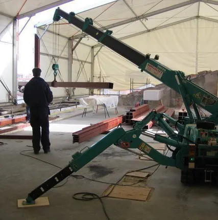 Фото №0 Аренда мини-крана паук.