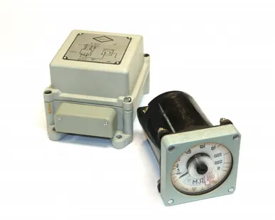 фото Мегаомметр М1623, М1423, ЭЛЕКТРОН