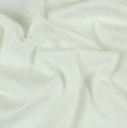 Фото №0 Жаккард стретч на сатине молочный Италия Состав: хлопок 95 %, эластан 5 % Плотность ≈180 г/м² Ширина 144 см