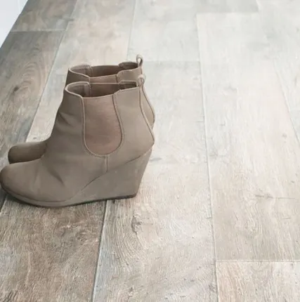 Фото №1 Линолеум бытовой IVC NEO Colorado D 509, 2.5м