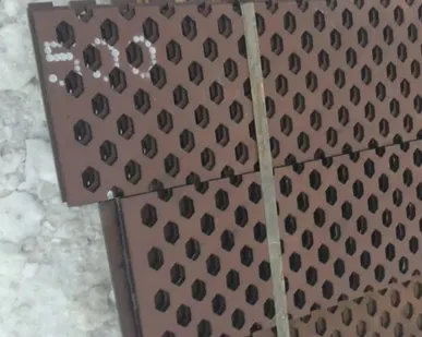 фото Нож перфорированный разм.1525х240х12 (сталь 400-500 HB) на спец технику КДМ