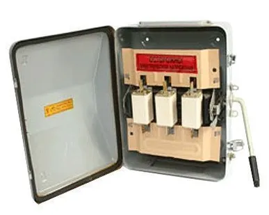 фото Ящик силовой с рубильником ЯБПВУ-2 (ЯБ-3-250-1) У3 250А IP54 с ПН2