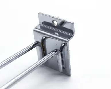 фото Еврокрючок двойной на экономпанель, длинна 150мм d=5мм, хром