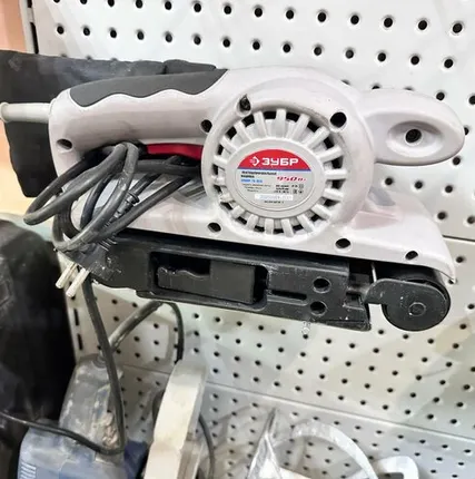 Фото №0 Ленточная шлифмашина по дереву