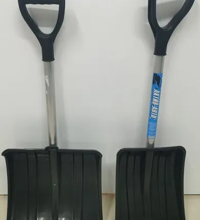 Фото №0 Лопаты для уборки снега