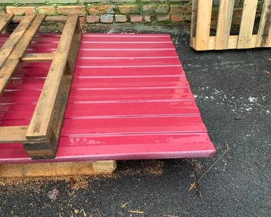 фото Профлист заборный С-8 вишня высота 2 метра