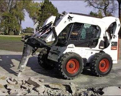 фото Аренда мини-погрузчика Bobcat S300