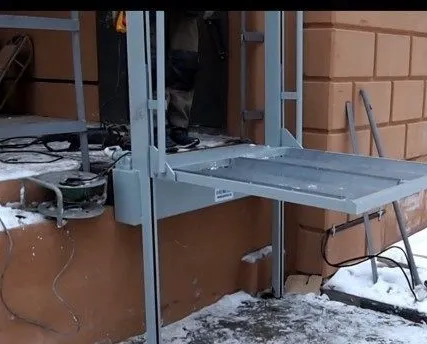 Фото №0 Подъемник для инвалидов