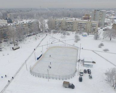 фото Заливка и обслуживание открытых катков