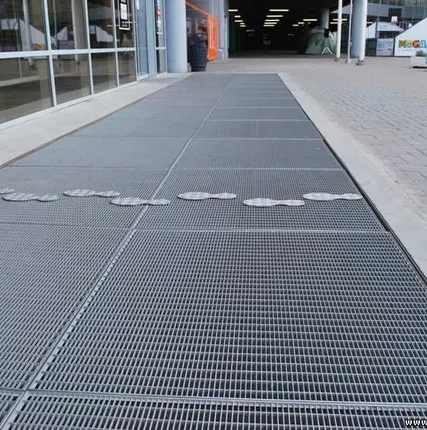 Фото №0 Пресснастил решетчатый