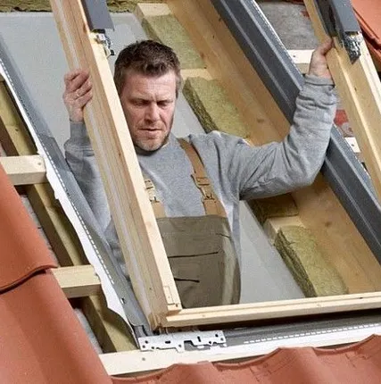 Фото №0 Демонтаж мансардных окон