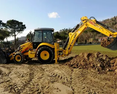 фото Экскаватор-погрузчик