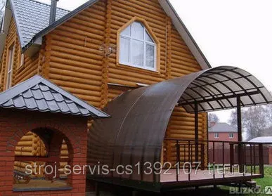 фото Козырек над крыльцом