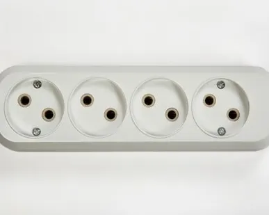 фото Колодка 4 гн. б/з АБС пластик ASD (5040)