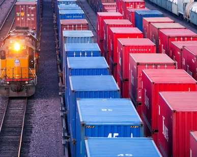 фото Перевозка грузов ж/д транспортом