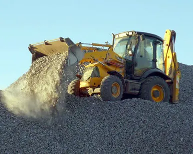 фото Аренда экскаватора-погрузчика