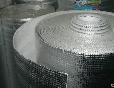 фото Подложка под ламинат отражающая фольгированная 2мм 1*50м