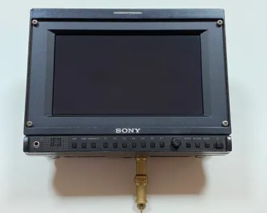 фото Профессиональный монитор Sony PVM 740