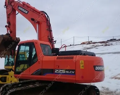 фото Аренда гусеничного экскаватора Daewoo SOLAR 225NLCV, Королев