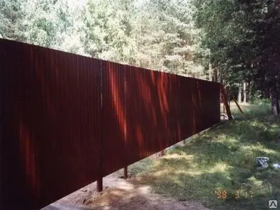 Фото №0 Заборы из профнастила