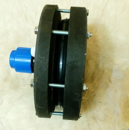 Фото №0 Оголовок на скважину