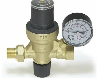 фото Клапан автоматической подпитки с манометром 1/2"