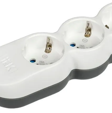 Фото №0 Удлинитель 3х3м с заземл. 16А 250В У03 UNO 2P+PE 3х1.5кв.мм IEK WYP53-16-03-03-Z