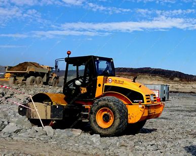 фото Аренда дорожного катка JCB Vibromax VM 115D, Мурманск