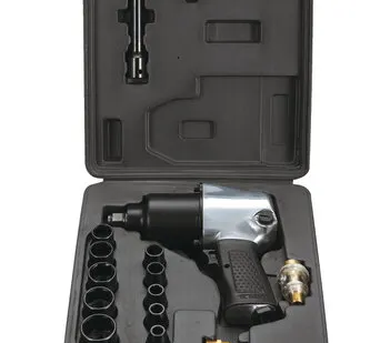 фото Ударный пневмогайковерт FUBAG IW580 + набор головок 100191