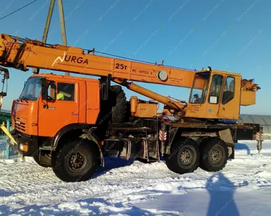 фото Аренда автокрана (автомобильного крана) Юрмаш КС-55722-3 25 тонн на базе КАМАЗ-43118, Омск