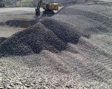 фото Щебень гравийный 0-10