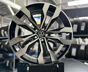 фото Литые диски Volkswagen Suzuka style R20
