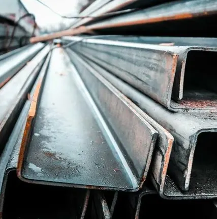 Фото №0 Швеллер г/к 18