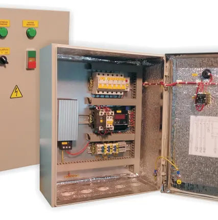 Фото №1 Ящик управления двигателем Я5000