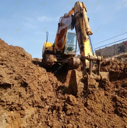 Фото №0 Аренда гусеничного экскаватора Hyundai R 210LC-7, Видное