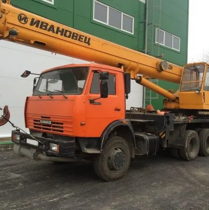 Фото №0 Услуги автокранов / Аренда автокранов от 16 до 32 тонн