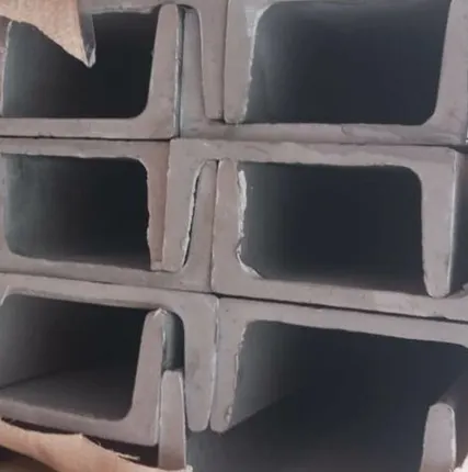 Фото №1 Швеллер нержавеющий горячекатаный AISI 304  120х53х5.5х9.0 тип У