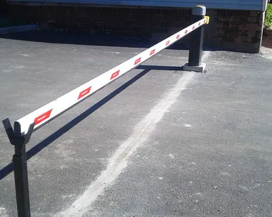 фото Автоматические Шлагбаумы DoorHan от дилера со стрелой 3,4,5,6 м