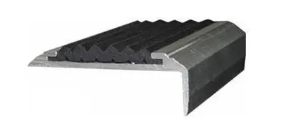 Фото №0 Алюминиевый угол-порог со съёмной вставкой из термоэластопласта (1м)