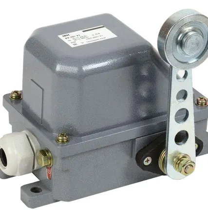 Фото №0 Выключатель концевой КУ-701 У1 рычаг с роликом 10А IP44 2 эл. цепи ИЭК KV-1-701-1