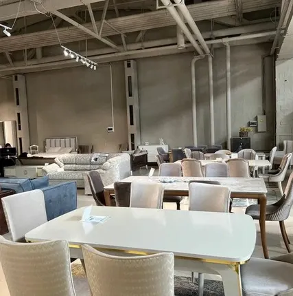 Фото №0 Столы и стулья