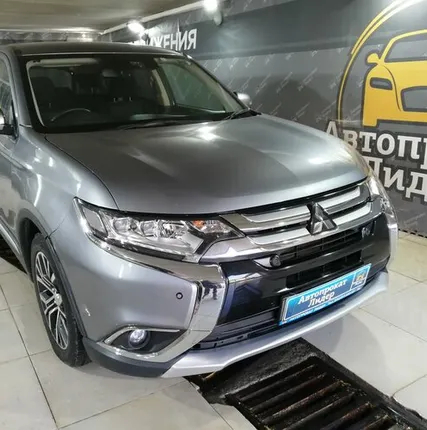 Фото №0 MITSUBISHI OUTLANDER