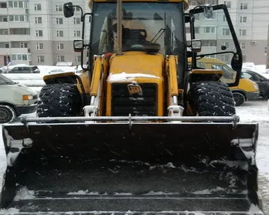 фото Аренда фронтального погрузчика JCB (фронтальный ковш 1,3м.кубич.)