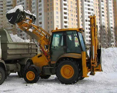 фото Уборка и утилизация снега