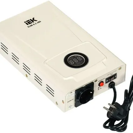 Фото №0 Стабилизатор напряжения 1ф 0.5кВА SLIM настенный IEK IVS22-1-D05-09