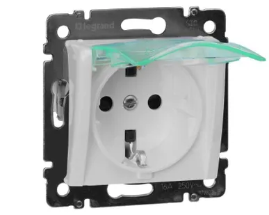 фото Механизм розетки 1-м СП Valena 2К+3 IP44 с защ. крышкой защ. шторки с заземл. нем. станд. бел. Leg 774220